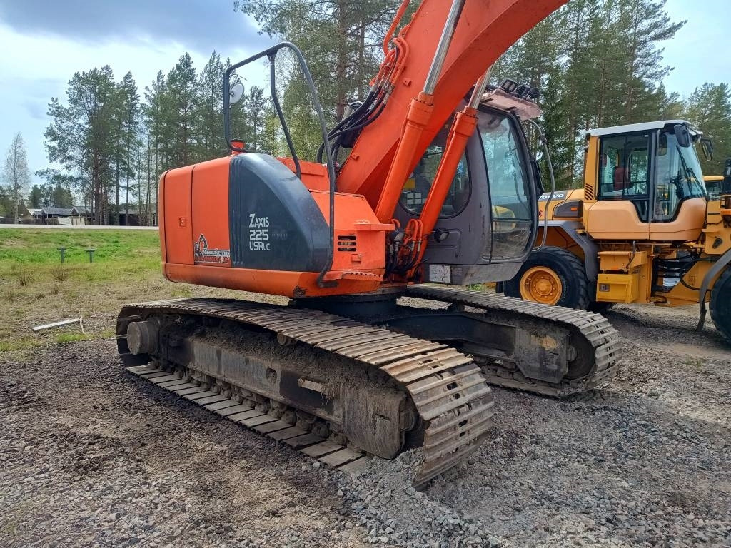 Hitachi ZX225USR KALLISTAJALLA - Верижен багер: снимка 5 Hitachi ZX225USR KALLISTAJALLA - Верижен багер: снимка 5