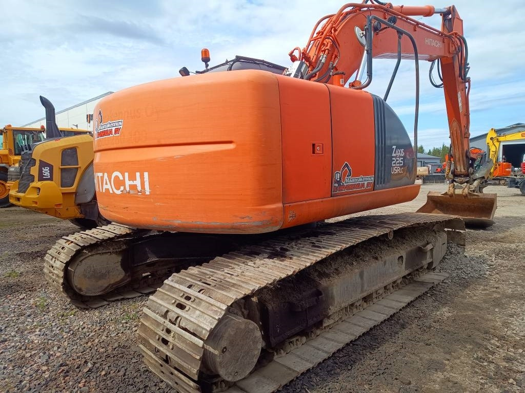 Hitachi ZX225USR KALLISTAJALLA - Верижен багер: снимка 4 Hitachi ZX225USR KALLISTAJALLA - Верижен багер: снимка 4