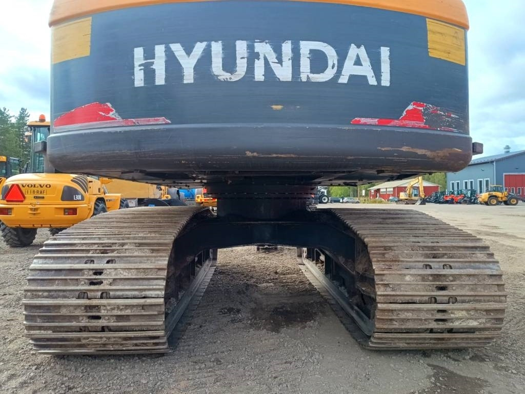Hyundai R140LCM-9 METSÄMALLI KALLISTAJALLA - Верижен багер: снимка 4 Hyundai R140LCM-9 METSÄMALLI KALLISTAJALLA - Верижен багер: снимка 4