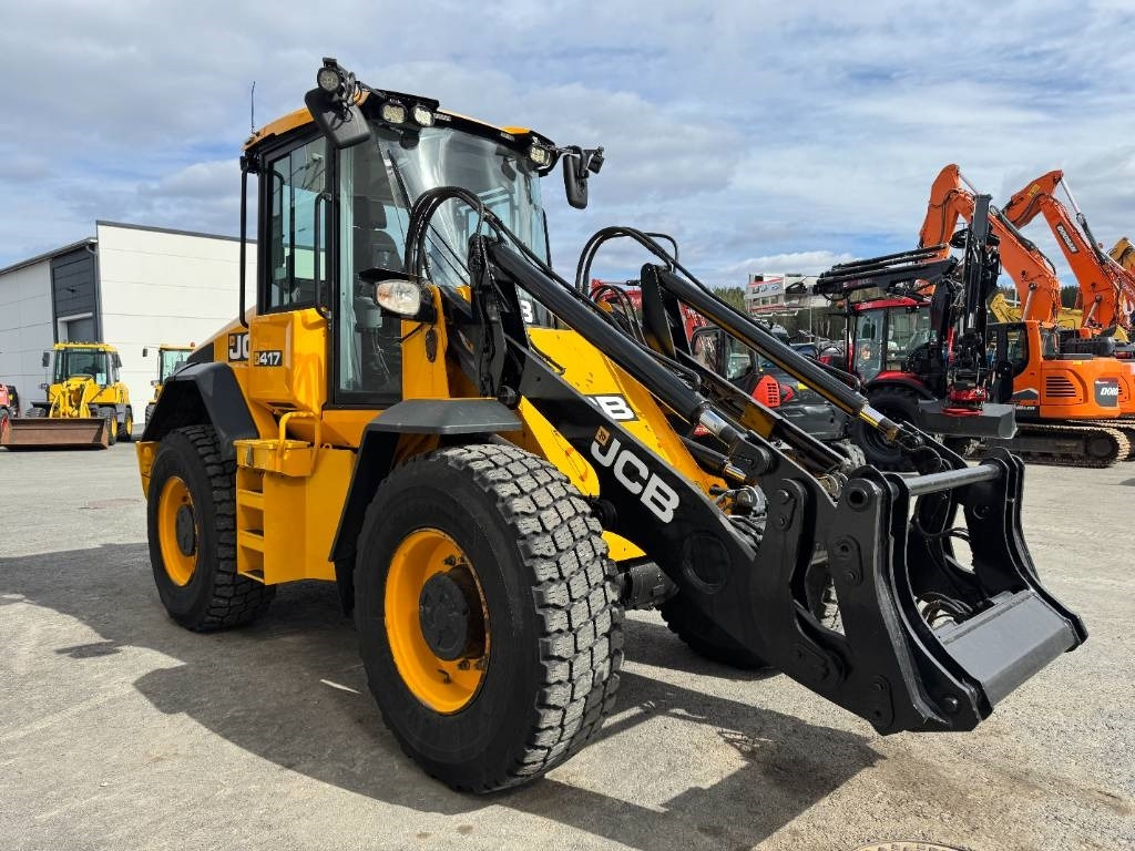Колесен товарач JCB 417: снимка 7