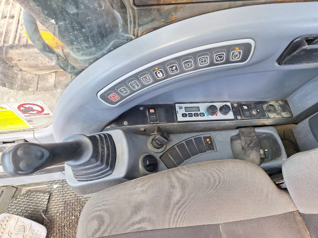 Верижен багер JCB JZ235LC KALLISTAJALLA: снимка 10