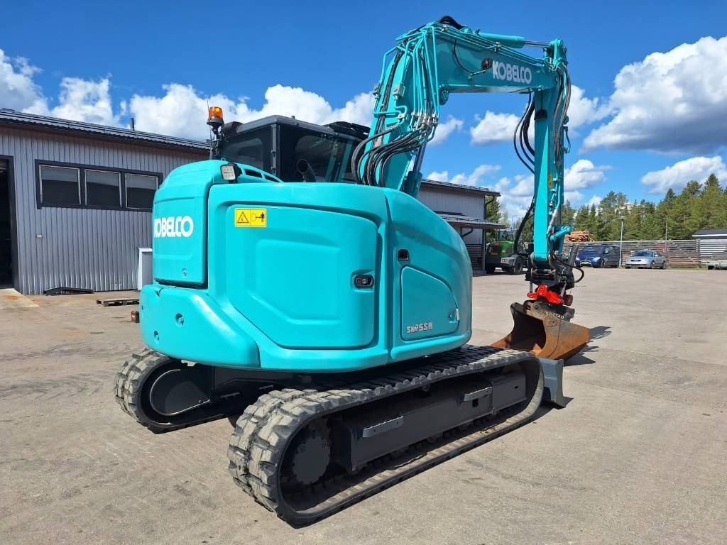 Kobelco SK75SR-7 PYÖRITTÄJÄLLÄ - Мини багер: снимка 4 Kobelco SK75SR-7 PYÖRITTÄJÄLLÄ - Мини багер: снимка 4
