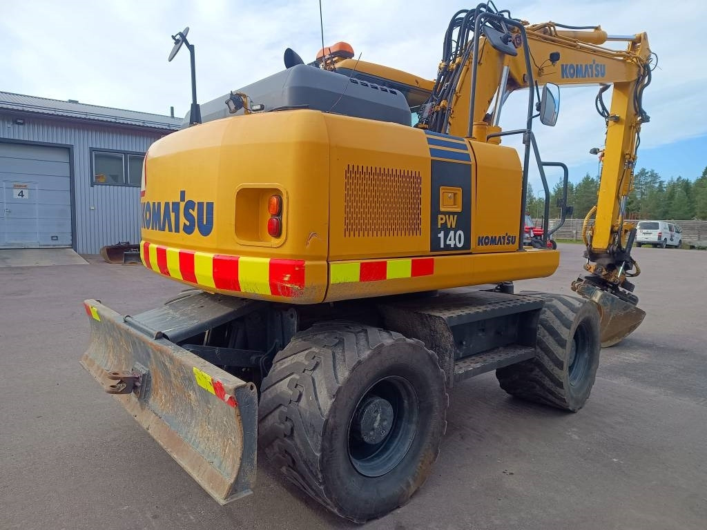 Komatsu MYYTY! SOLD! PW140-7 PYÖRITTÄJÄLLÄ - Колесен багер: снимка 5 Komatsu MYYTY! SOLD! PW140-7 PYÖRITTÄJÄLLÄ - Колесен багер: снимка 5