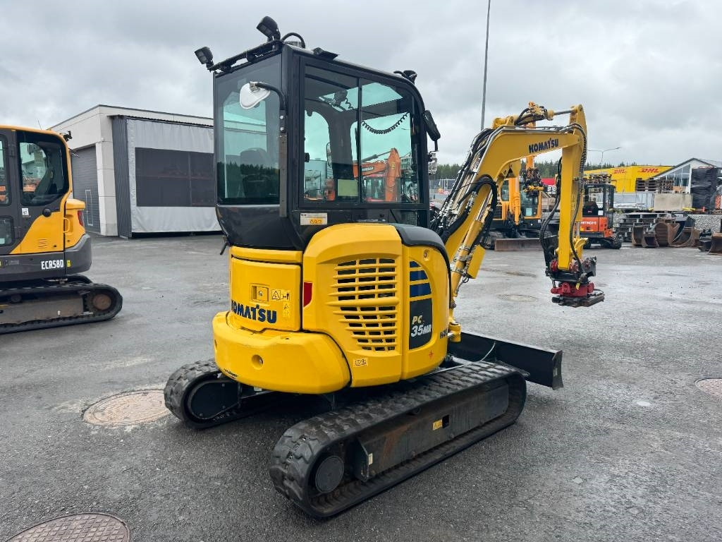 Komatsu PC 35 MR-5 - Мини багер: снимка 5 Komatsu PC 35 MR-5 - Мини багер: снимка 5
