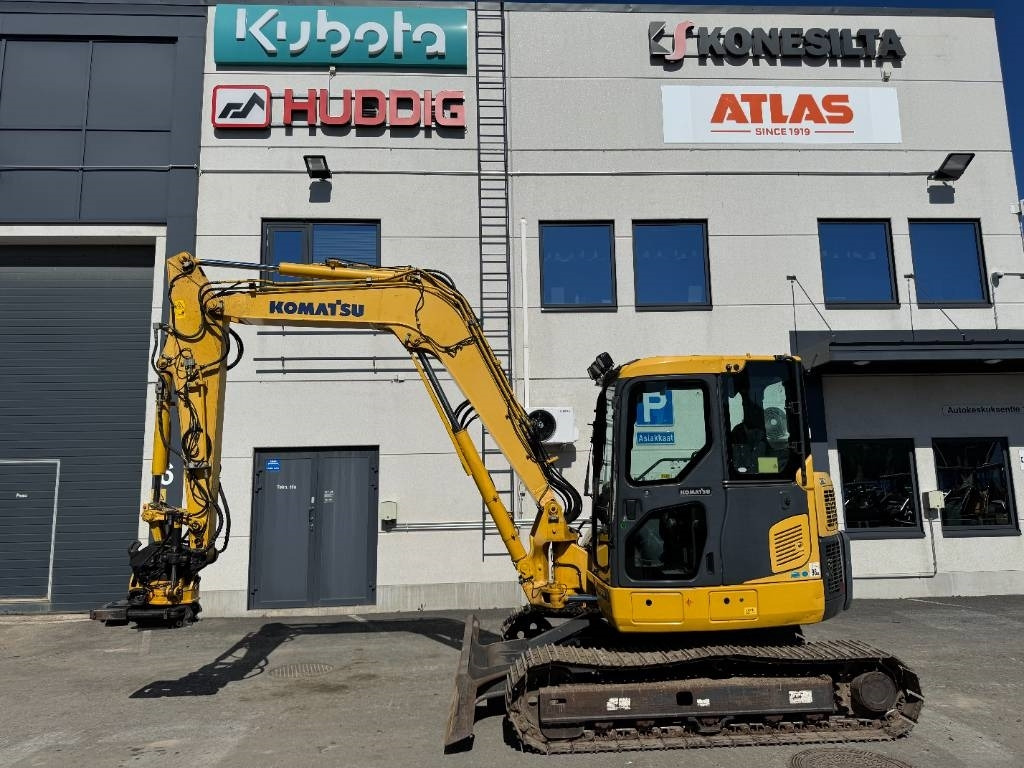 Komatsu PC88MR-8 PYÖRITTÄJÄLLÄ - Мини багер: снимка 1 Komatsu PC88MR-8 PYÖRITTÄJÄLLÄ - Мини багер: снимка 1