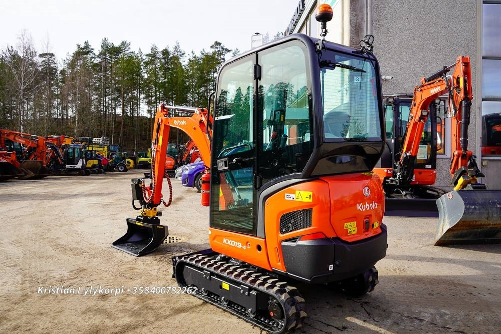 Kubota KX019-4 ENGCON EC02 BASIC - Мини багер: снимка 2 Kubota KX019-4 ENGCON EC02 BASIC - Мини багер: снимка 2