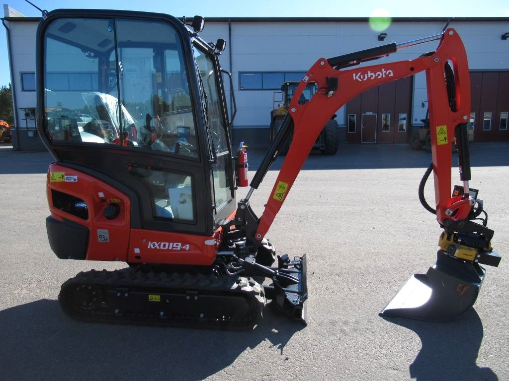 Kubota KX019-4 ENGCONILLA, UUSI - Мини багер: снимка 5 Kubota KX019-4 ENGCONILLA, UUSI - Мини багер: снимка 5
