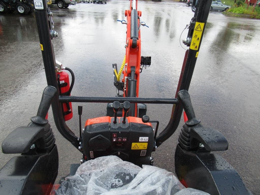 Нови Мини багер Kubota U10-5 ERIKOISTARJOUS RAJOITETTU ERÄ: снимка 10