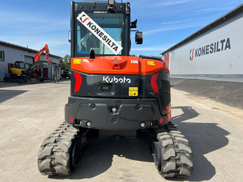 Kubota U50-5 DEMO PYÖRITTÄJÄLLÄ - Мини багер: снимка 3 Kubota U50-5 DEMO PYÖRITTÄJÄLLÄ - Мини багер: снимка 3