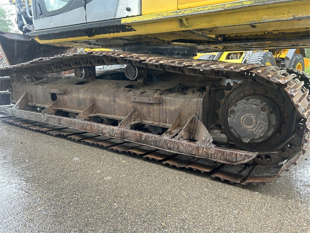 Верижен багер New Holland E175LC KALLISTAJALLA: снимка 8