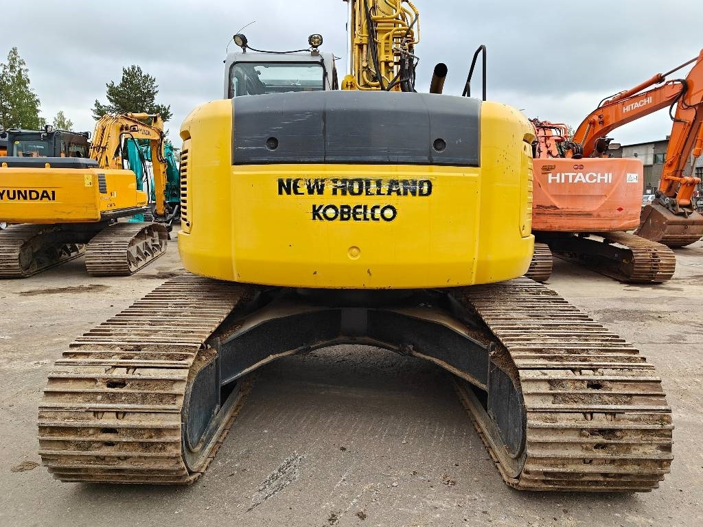 New Holland E200SRLC KALLISTUVA KAUHA - Верижен багер: снимка 4 New Holland E200SRLC KALLISTUVA KAUHA - Верижен багер: снимка 4