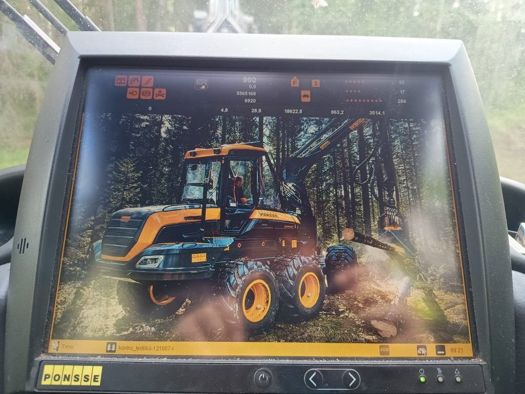 Харвестер Ponsse Ergo 6W: снимка 8