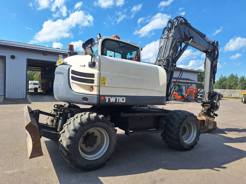 Terex TW110 PYÖRITTÄJÄ, YM. - Колесен багер: снимка 4 Terex TW110 PYÖRITTÄJÄ, YM. - Колесен багер: снимка 4