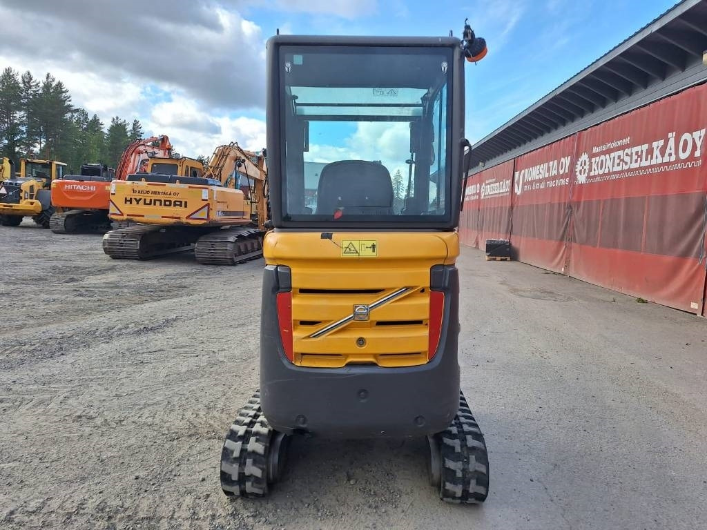 Volvo EC18C KALLISTAJALLA *EI ALVIA*  - Мини багер: снимка 3 Volvo EC18C KALLISTAJALLA *EI ALVIA*  - Мини багер: снимка 3