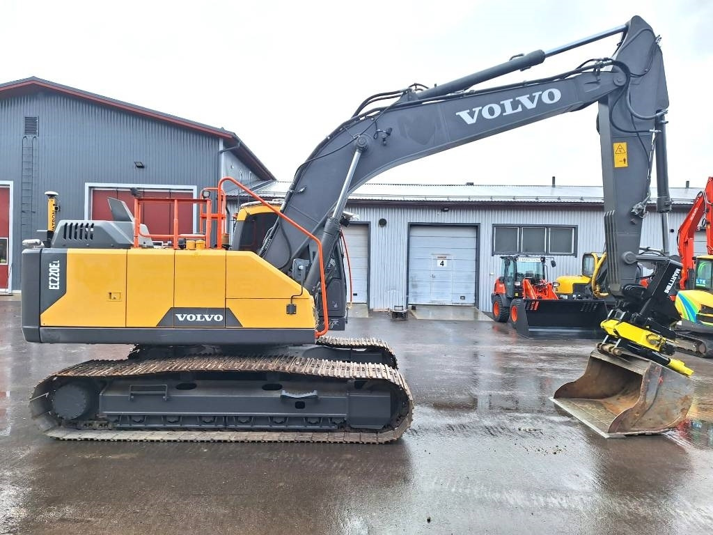Volvo EC220EL HUIPPUVARUSTEILLA  - Верижен багер: снимка 5 Volvo EC220EL HUIPPUVARUSTEILLA  - Верижен багер: снимка 5