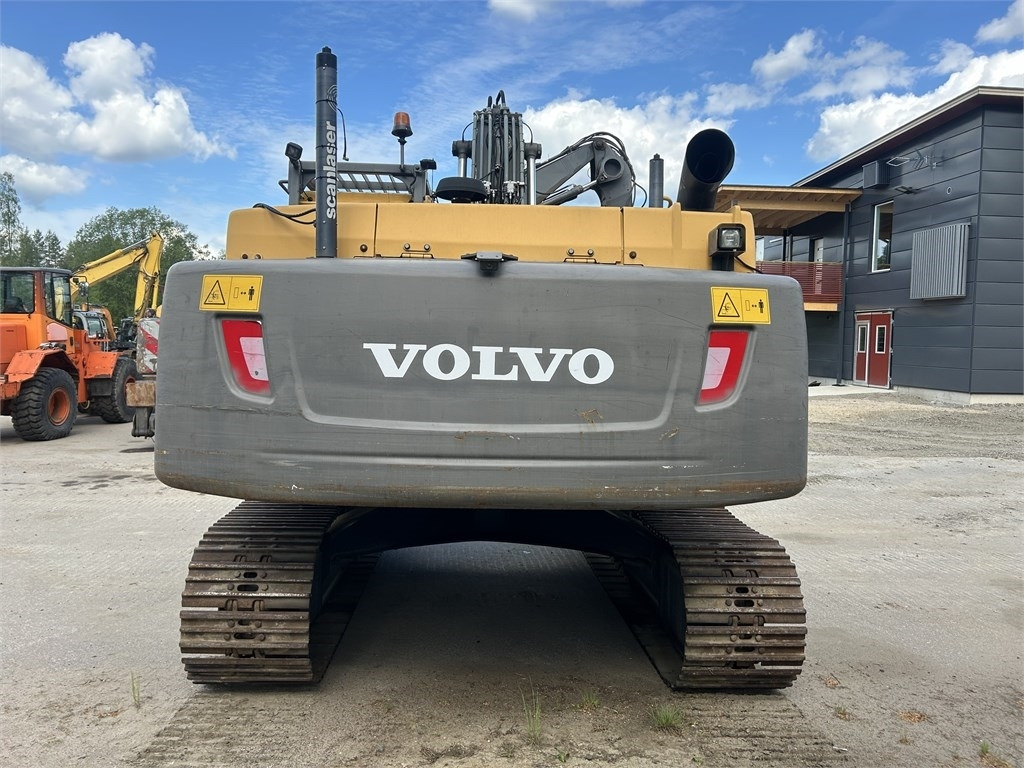 Volvo EC250DNL PYÖRITTÄJÄLLÄ - Верижен багер: снимка 4 Volvo EC250DNL PYÖRITTÄJÄLLÄ - Верижен багер: снимка 4