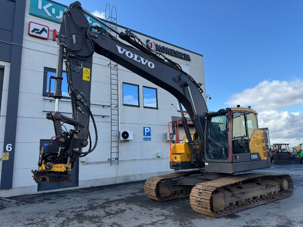 Volvo ECR 235 EL - Верижен багер: снимка 2 Volvo ECR 235 EL - Верижен багер: снимка 2