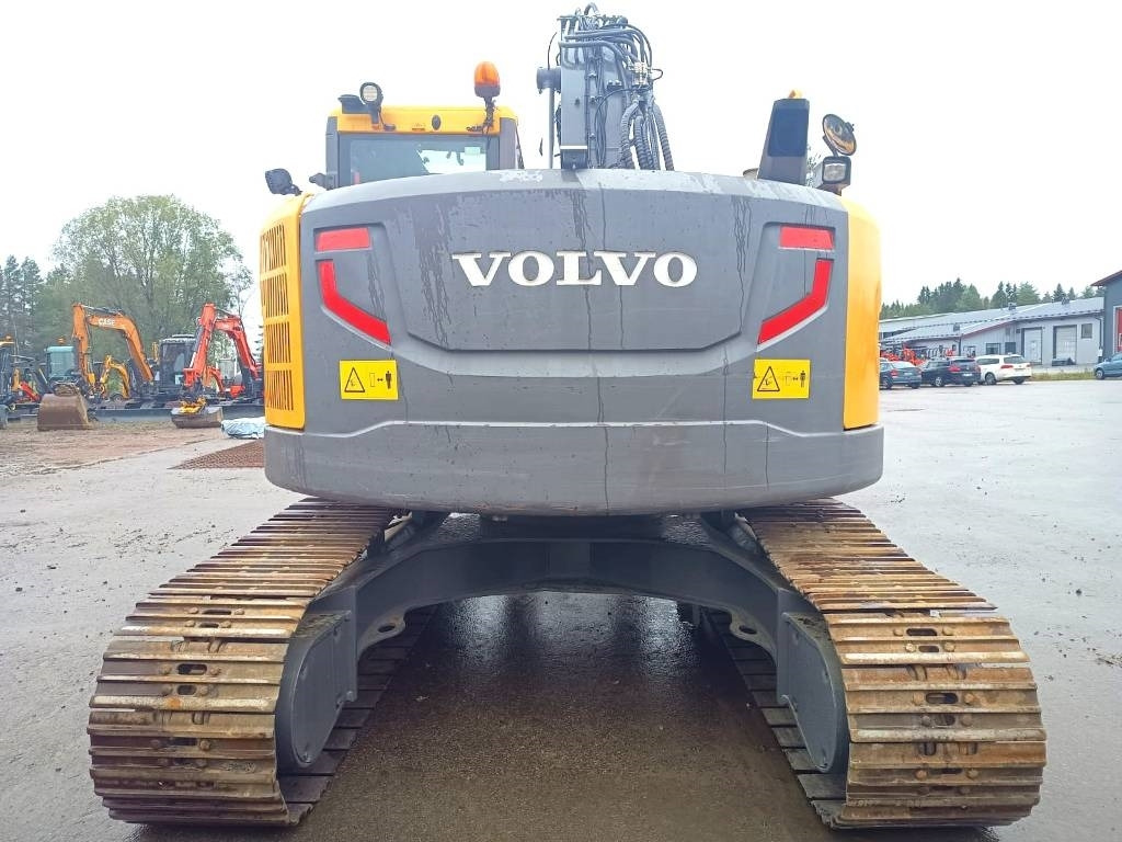 Volvo ECR235DL PYÖRITTÄJÄLLÄ - Верижен багер: снимка 4 Volvo ECR235DL PYÖRITTÄJÄLLÄ - Верижен багер: снимка 4