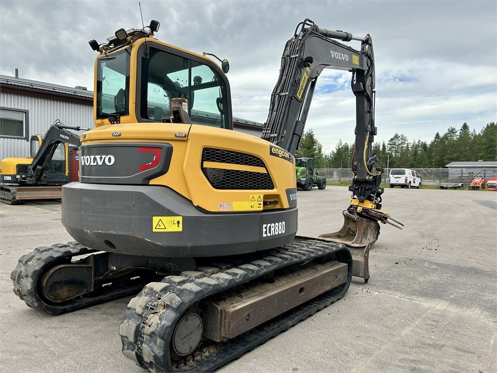 Volvo ECR88D + TYÖLAITTEET - Мини багер: снимка 4 Volvo ECR88D + TYÖLAITTEET - Мини багер: снимка 4