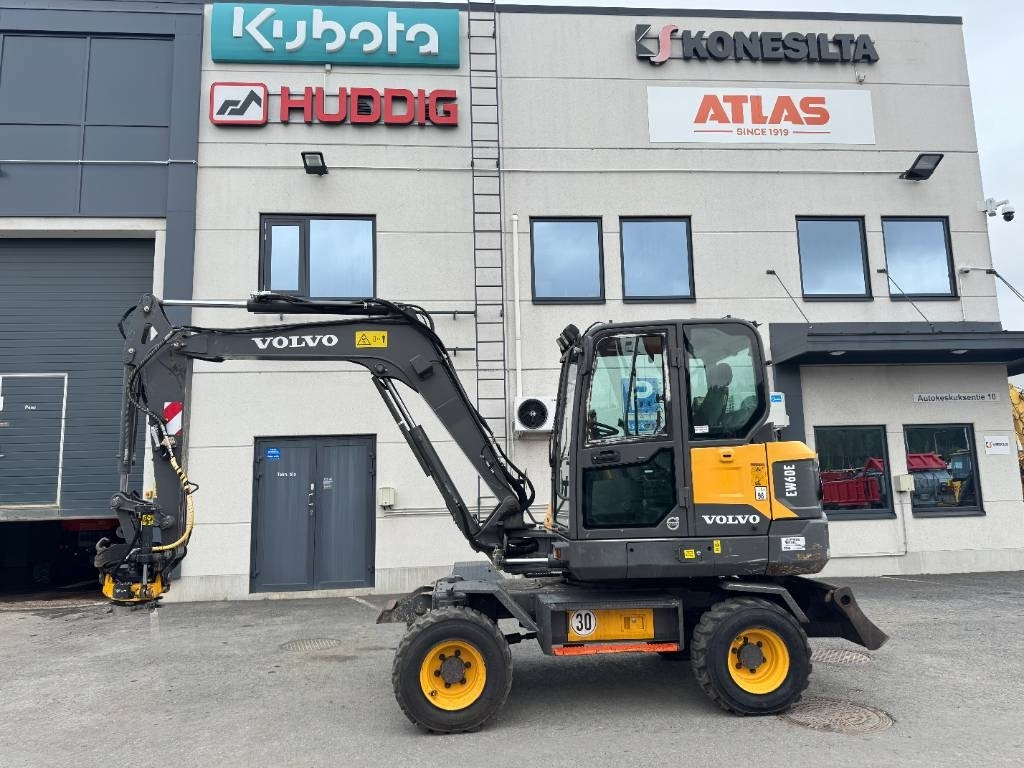 Volvo EW 60 E - Колесен багер: снимка 1 Volvo EW 60 E - Колесен багер: снимка 1