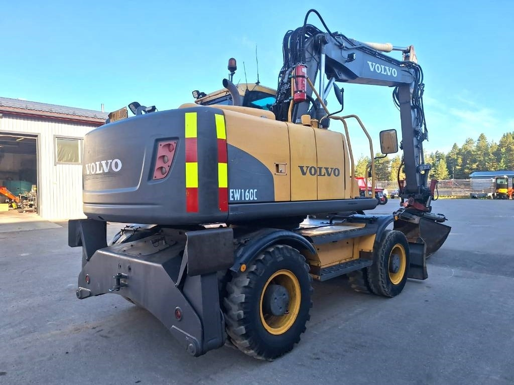 Volvo EW160C PYÖRITTÄJÄLLÄ - Колесен багер: снимка 4 Volvo EW160C PYÖRITTÄJÄLLÄ - Колесен багер: снимка 4