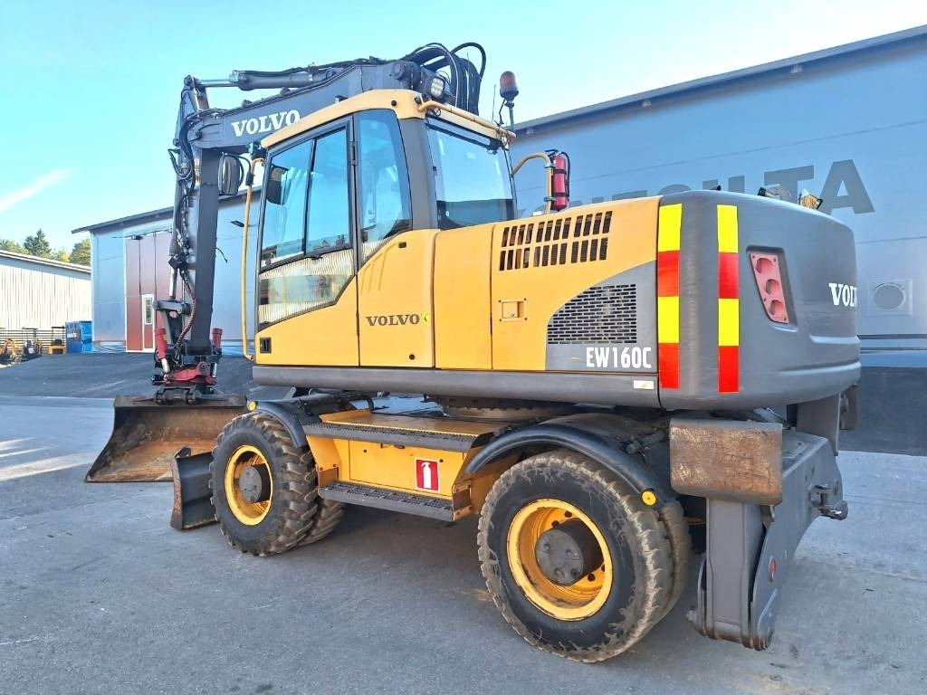 Volvo EW160C PYÖRITTÄJÄLLÄ - Колесен багер: снимка 2 Volvo EW160C PYÖRITTÄJÄLLÄ - Колесен багер: снимка 2