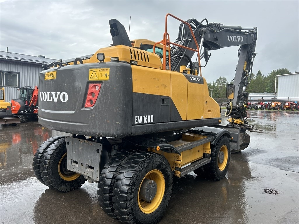 Volvo EW160D PYÖRITTÄJÄLLÄ - Колесен багер: снимка 4 Volvo EW160D PYÖRITTÄJÄLLÄ - Колесен багер: снимка 4