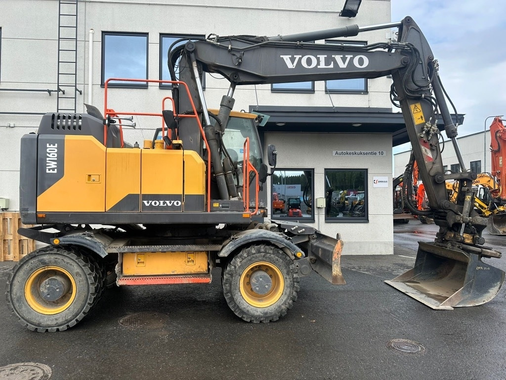 Volvo EW160E PYÖRITTÄJÄLLÄ - Колесен багер: снимка 5 Volvo EW160E PYÖRITTÄJÄLLÄ - Колесен багер: снимка 5