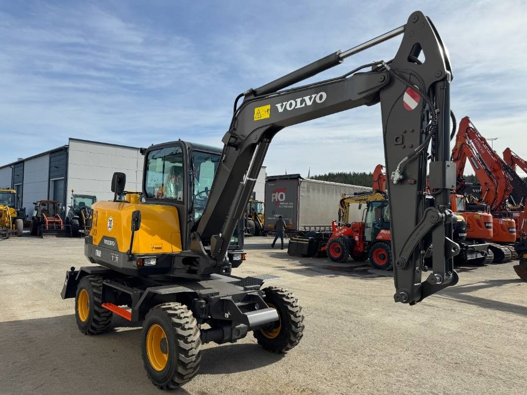 Нови Колесен багер Volvo EW60E, Käyttämätön: снимка 8