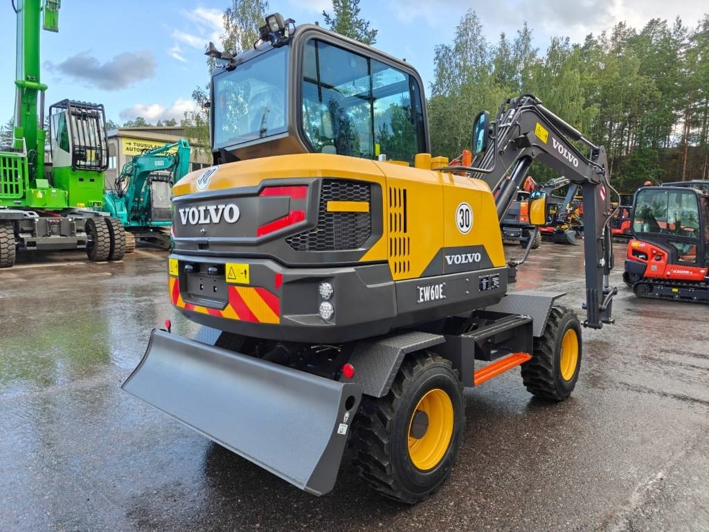 Volvo EW60E UUSI/AJAMATON - Колесен багер: снимка 3 Volvo EW60E UUSI/AJAMATON - Колесен багер: снимка 3