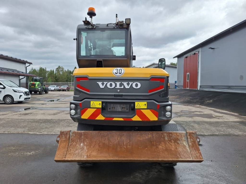 Volvo EW60E VÄHÄN AJETTU - Колесен багер: снимка 3 Volvo EW60E VÄHÄN AJETTU - Колесен багер: снимка 3