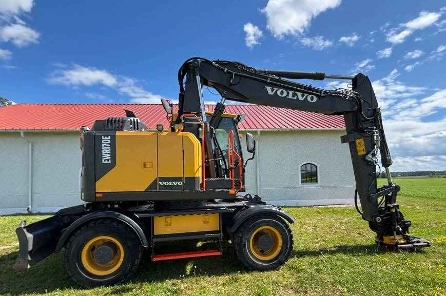 Volvo EWR 170 E - Колесен багер: снимка 2 Volvo EWR 170 E - Колесен багер: снимка 2
