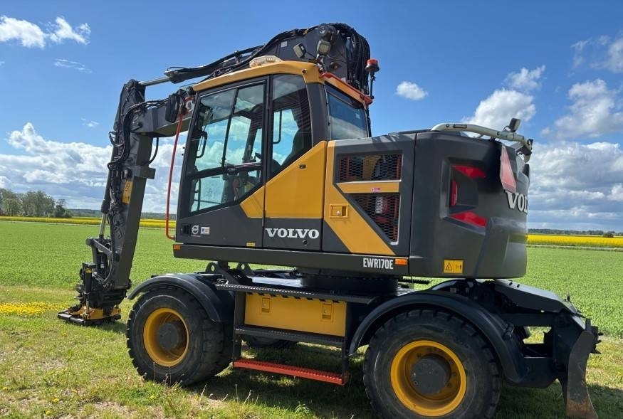Volvo EWR 170 E - Колесен багер: снимка 1 Volvo EWR 170 E - Колесен багер: снимка 1