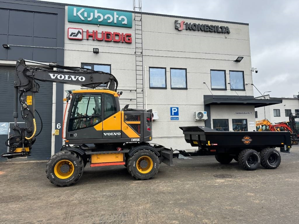Volvo EWR150E Uusi Palms perävaunu / hieno paketti - Колесен багер: снимка 1 Volvo EWR150E Uusi Palms perävaunu / hieno paketti - Колесен багер: снимка 1