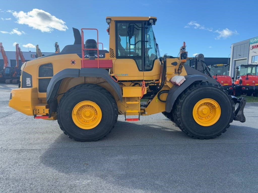 Volvo L 110 H - Колесен товарач: снимка 4 Volvo L 110 H - Колесен товарач: снимка 4