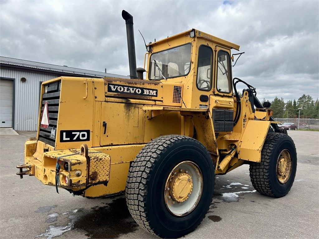 Volvo L 70  - Колесен товарач: снимка 4 Volvo L 70  - Колесен товарач: снимка 4