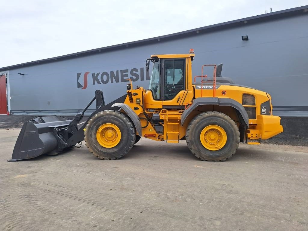 Volvo L110H MYYTY! SOLD! LONG BOOM, VAAKA, YM - Колесен товарач: снимка 1 Volvo L110H MYYTY! SOLD! LONG BOOM, VAAKA, YM - Колесен товарач: снимка 1