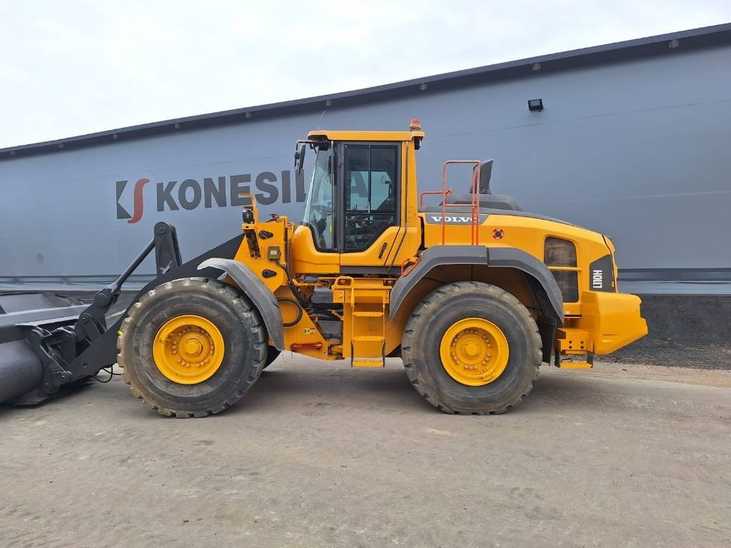 Volvo L110H MYYTY! SOLD! LONG BOOM, VAAKA, YM - Колесен товарач: снимка 2 Volvo L110H MYYTY! SOLD! LONG BOOM, VAAKA, YM - Колесен товарач: снимка 2