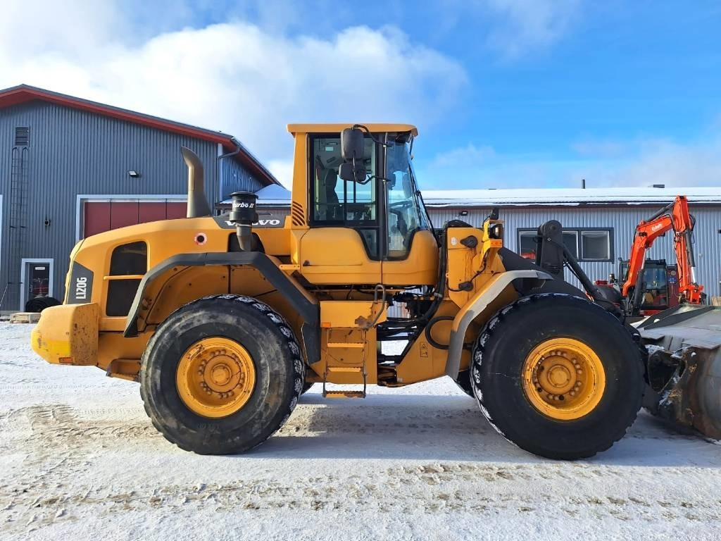 Volvo L120G VIPUOHJAUS, YM.  - Колесен товарач: снимка 5 Volvo L120G VIPUOHJAUS, YM.  - Колесен товарач: снимка 5