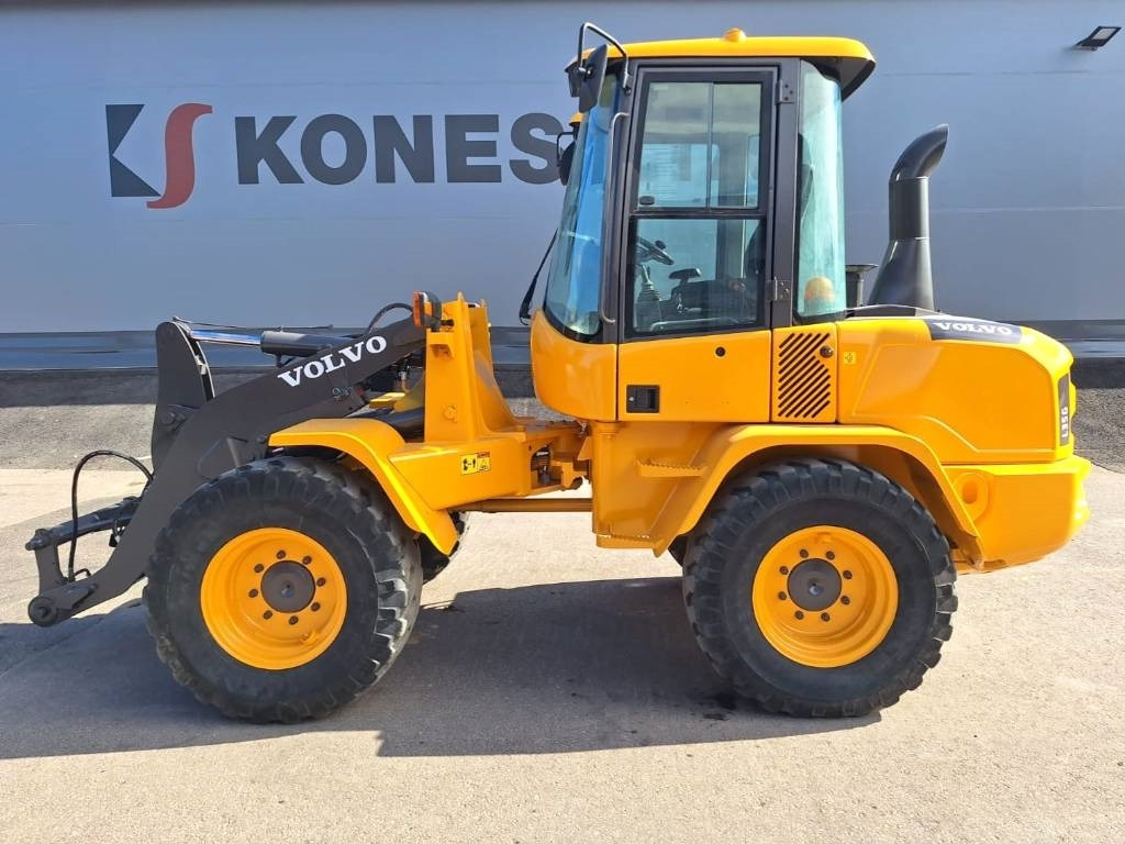 Volvo L35G - Колесен товарач: снимка 1 Volvo L35G - Колесен товарач: снимка 1