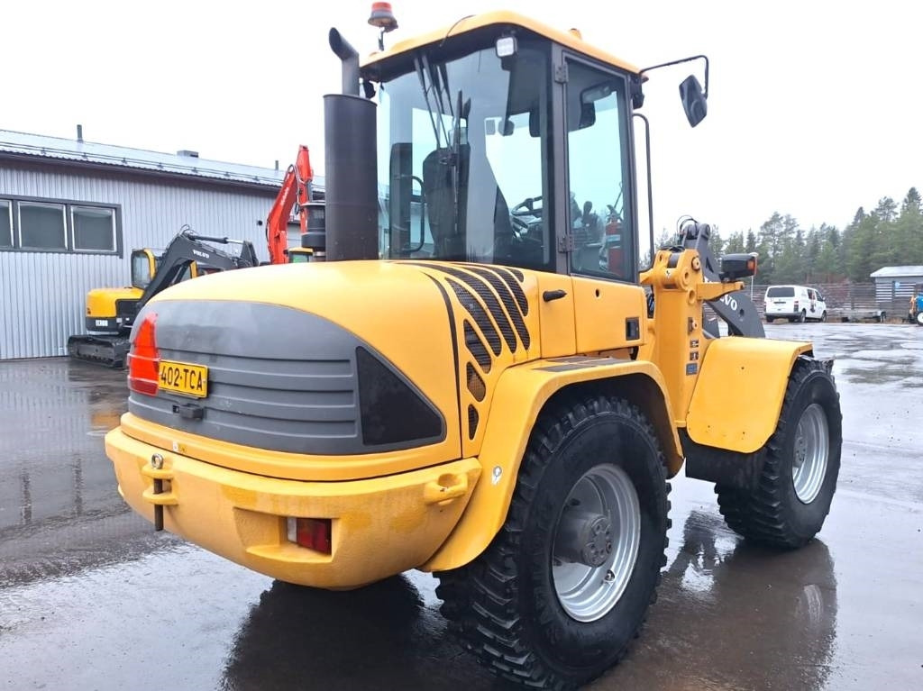Volvo L45B TPS RASVARI, YM.  - Колесен товарач: снимка 4 Volvo L45B TPS RASVARI, YM.  - Колесен товарач: снимка 4