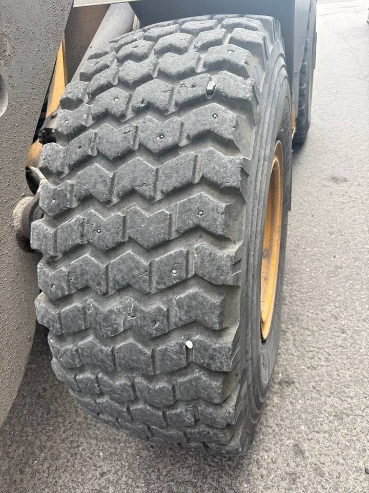 Volvo L60E RASVARILLA - Колесен товарач: снимка 3 Volvo L60E RASVARILLA - Колесен товарач: снимка 3