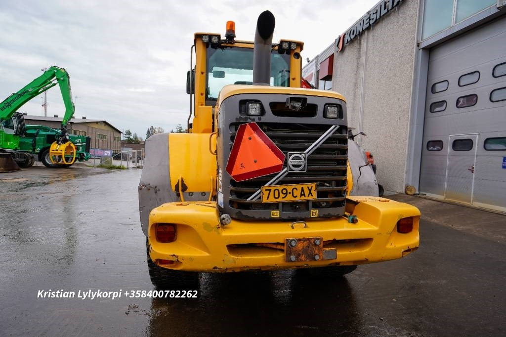 Volvo L70F 3 ja 4hyd - Колесен товарач: снимка 3 Volvo L70F 3 ja 4hyd - Колесен товарач: снимка 3