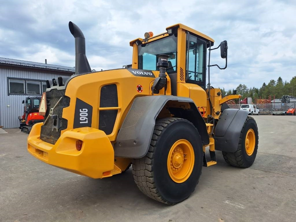 Volvo L90G RASVARI, YM. - Колесен товарач: снимка 4 Volvo L90G RASVARI, YM. - Колесен товарач: снимка 4