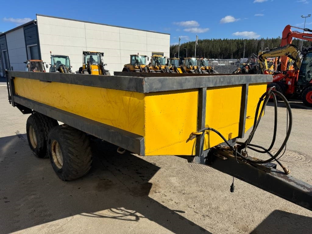 Колесен багер Yanmar B 110 W Hyvät varusteet / Siisti / Vähän ajettu: снимка 8