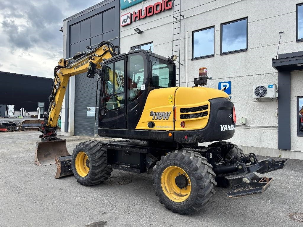 Yanmar B110W PYÖRITTÄJÄLLÄ  - Колесен багер: снимка 2 Yanmar B110W PYÖRITTÄJÄLLÄ  - Колесен багер: снимка 2