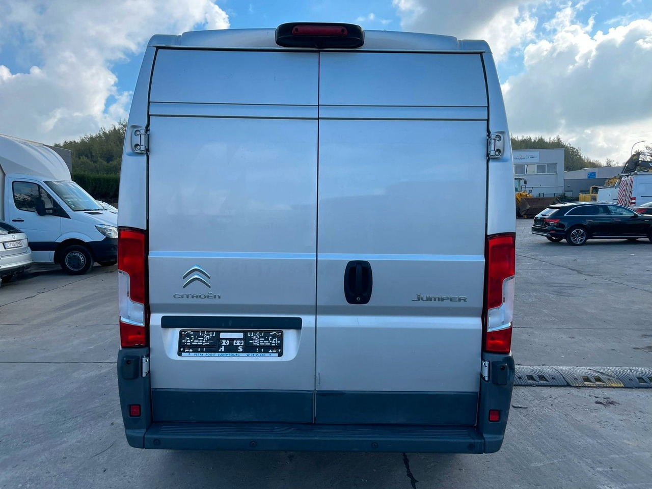 Citroën Jumper 2.0HDI. Klima. Navi. Kam. Motor Problem! - Товарен бус: снимка 4 Citroën Jumper 2.0HDI. Klima. Navi. Kam. Motor Problem! - Товарен бус: снимка 4