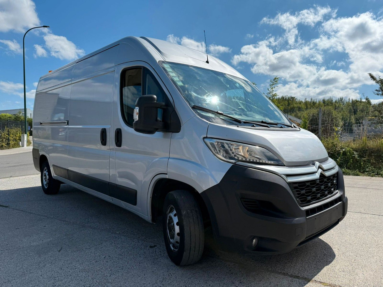 Citroën Jumper. Klima. Tempomat. Navi. - Товарен бус: снимка 4 Citroën Jumper. Klima. Tempomat. Navi. - Товарен бус: снимка 4