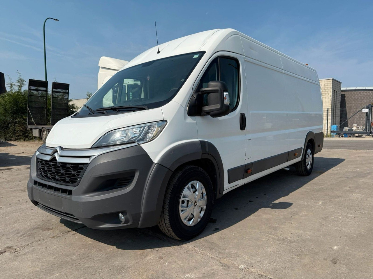 Citroën Jumper. Klima. Tempomat. Navi - Товарен бус: снимка 1 Citroën Jumper. Klima. Tempomat. Navi - Товарен бус: снимка 1