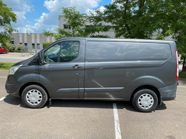 Ford Transit Custom 2.2TDCI. Klima. Navi. Kamera. CC. - Малък ван: снимка 2 Ford Transit Custom 2.2TDCI. Klima. Navi. Kamera. CC. - Малък ван: снимка 2